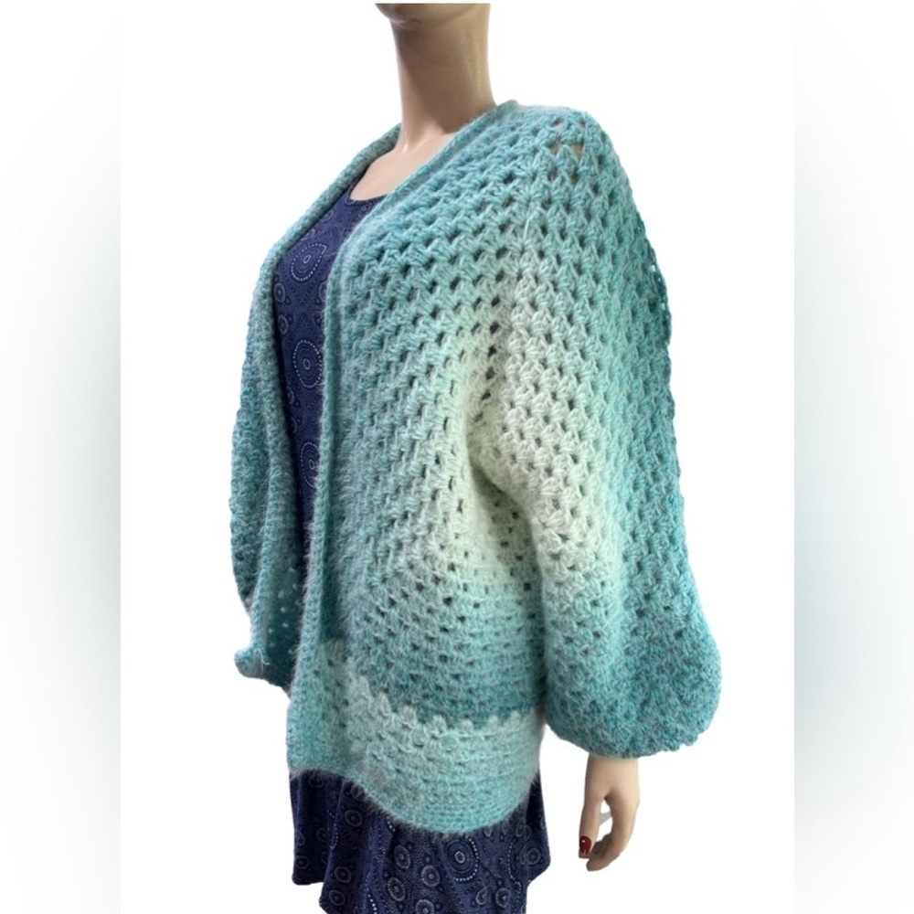 Chic Gradient Open-Front Cardigan